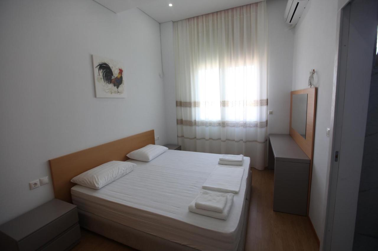 Mane Apartments Sarande Luaran gambar