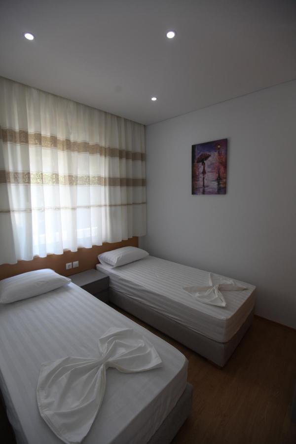 Mane Apartments Sarande Luaran gambar