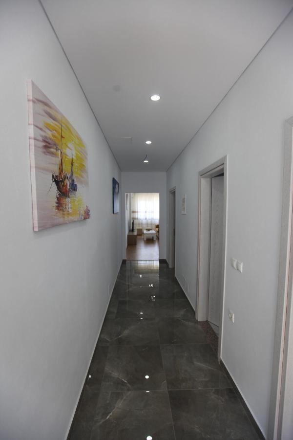 Mane Apartments Sarande Luaran gambar