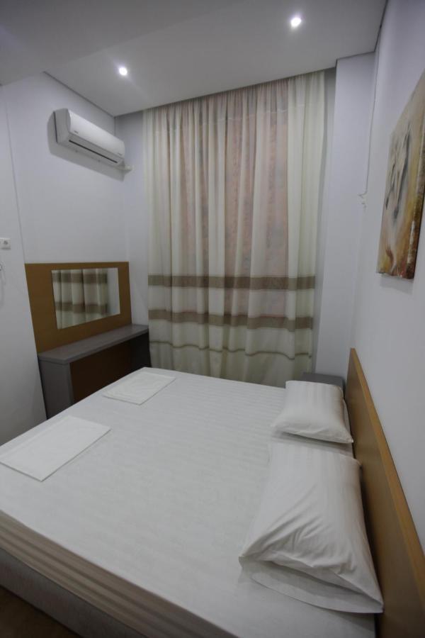 Mane Apartments Sarande Luaran gambar