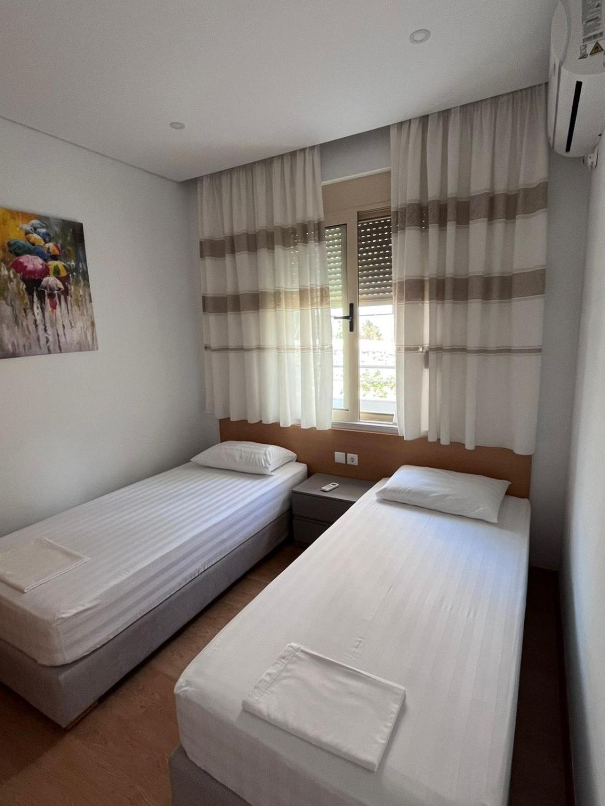 Mane Apartments Sarande Luaran gambar